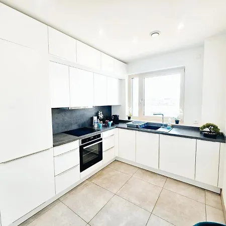 Relaxed 1br
